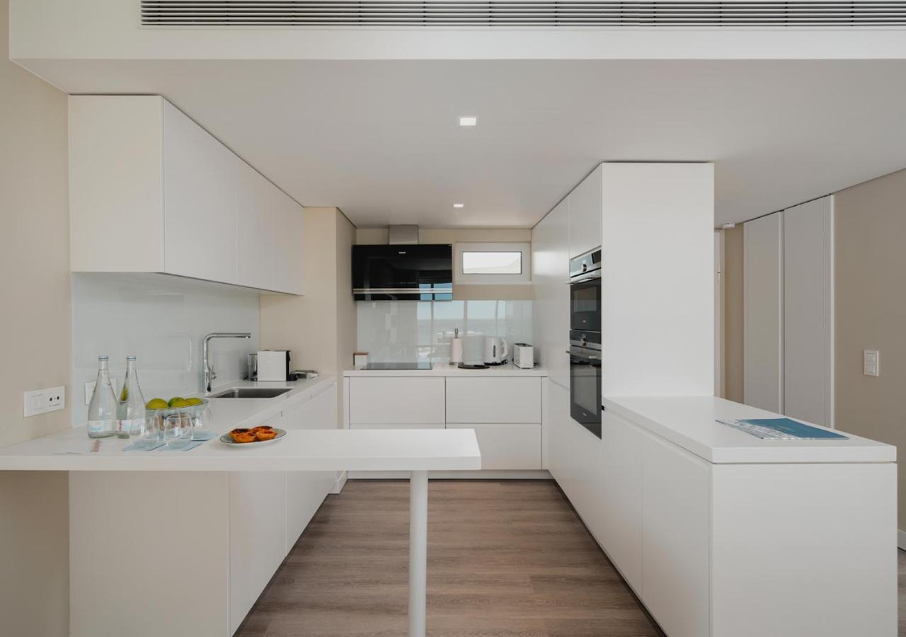 One-Bedroom Apartment with Ocean View